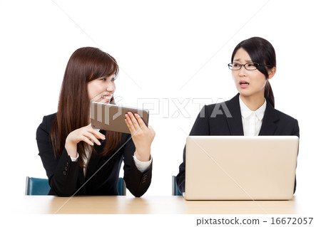 Business woman laptop tablet tablet irrational disparity Business woman laptop tablet tablet irrational disparity 16672057