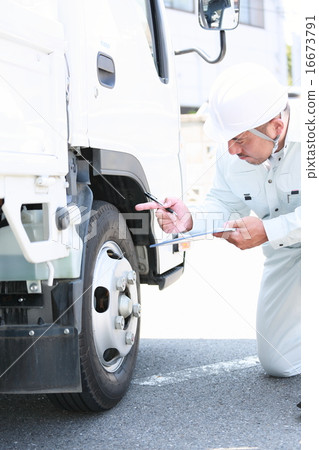 A man working with a latin system 16673791