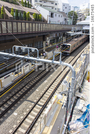 Daikanyama Station 16675485