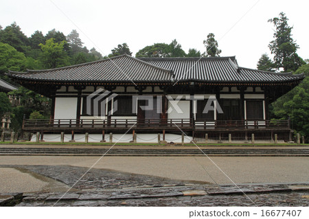 Todaiji Temple in the rain Todaiji Temple in the rain 16677407