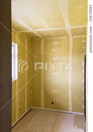 Interior construction 16678062