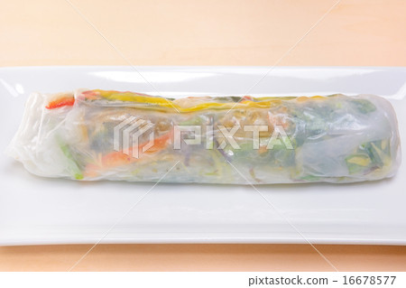 Delicious Vietnamese spring roll Delicious Vietnamese spring roll 16678577