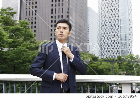 Businessman         16678954