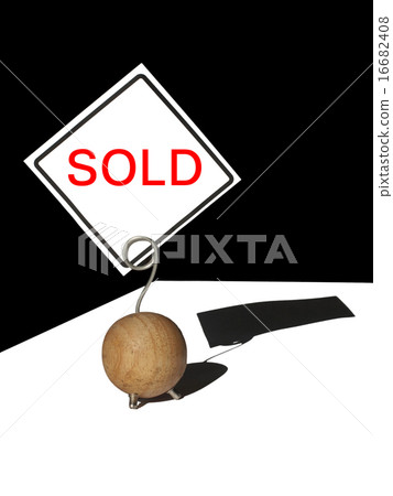 sold label on a clip 16682408