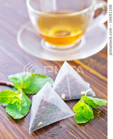 mint tea 16691106