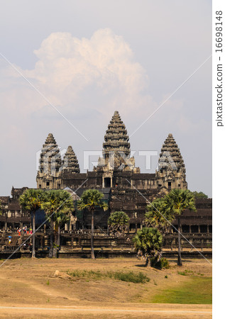 Angkor temple complex 16698148