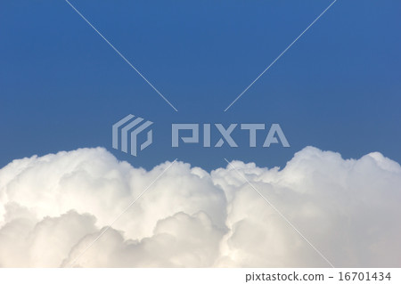 White clouds in the blue sky White clouds in the blue sky 16701434