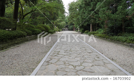 大崎八幡宮的鵝卵石 大崎八幡宮的鵝卵石 16703902