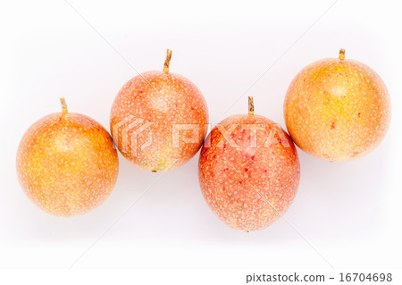 Fresh passion fruit healthy and refresh. 16704698