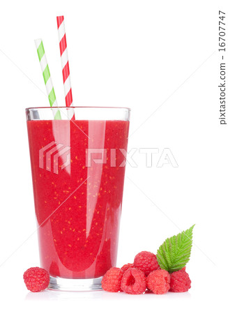 Raspberry smoothie 16707747
