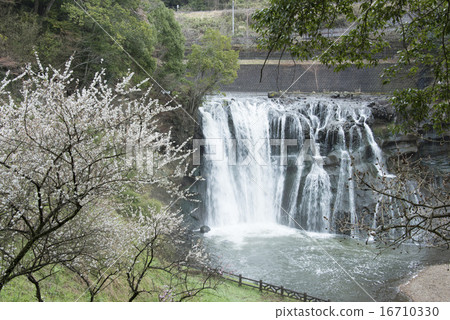 Ryumon Falls Ryumon Falls 16710330