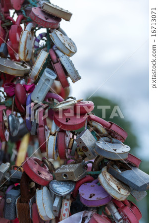 Love locks Love locks 16713071