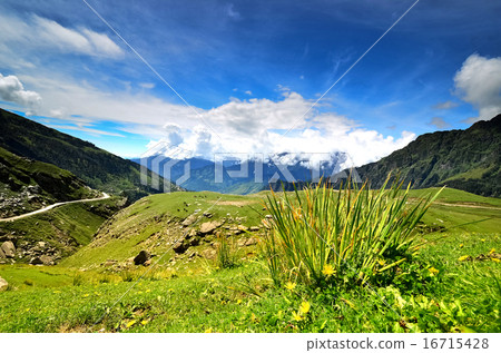 Beautiful landscape in Himachal Pradesh, Manali,  16715428