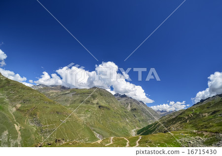 Beautiful landscape in Himachal Pradesh, Manali,  16715430
