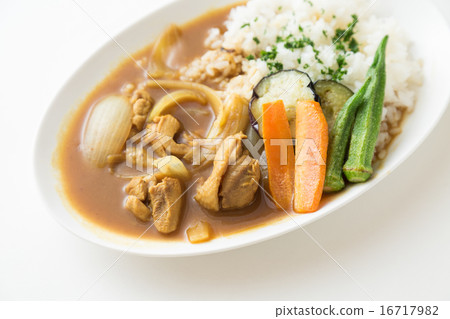 Summer vegetable curry Summer vegetable curry 16717982