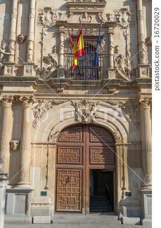 Alcala de Henares University front door Alcala de Henares University front door 16720029