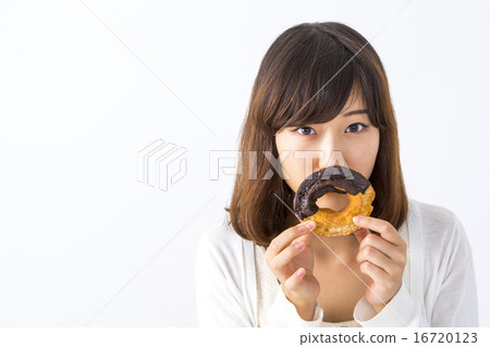Female Portrait Young Women Girls Sweets Donuts Female Portrait Young Women Girls Sweets Donuts 16720123