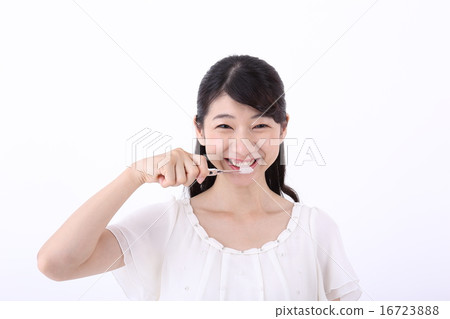 女牙膏 16723888