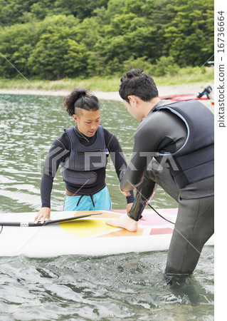  戶外家庭 16736664