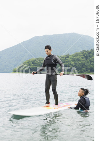  Outdoor family 16736686