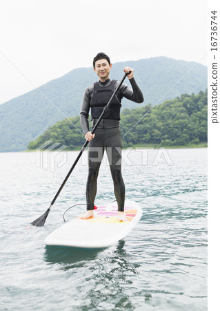  戶外家庭 16736744