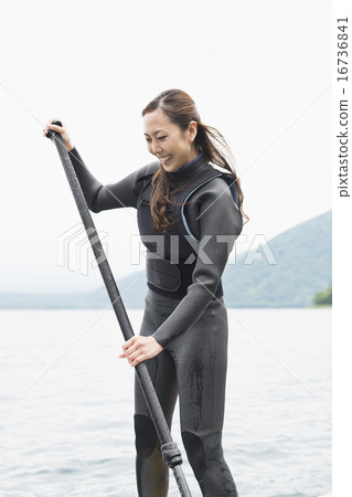  戶外家庭 16736841