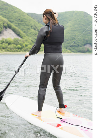  Outdoor family 16736845