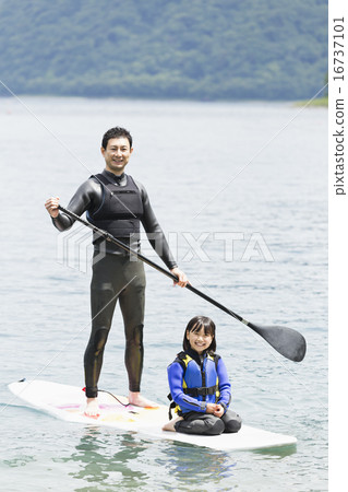 Outdoor family Outdoor family 16737101