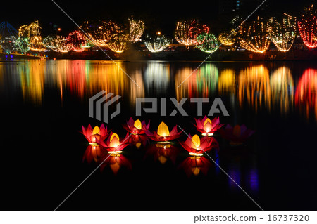 Wesak lanterns on bare lake at Colombo, Sri Lanka Wesak lanterns on bare lake at Colombo, Sri Lanka 16737320