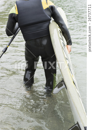  Outdoor family 16737711