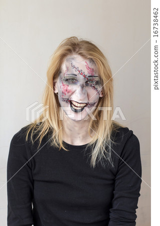 Zombie face painting Zombie face painting 16738462