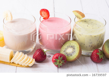 smoothies smoothies 16739597