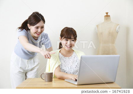 女企業家 女企業家 16741928