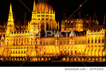 Budapest Parliament building 16743818