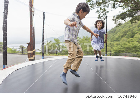  戶外家庭 16743946