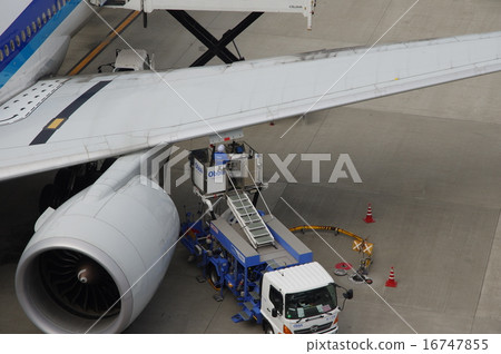 Airport 16747855