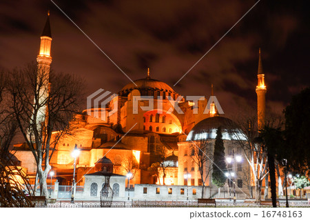 Night view of Turkey · Istanbul Ayasofia 16748163
