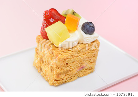 美味的水果Millefeuille 16755913
