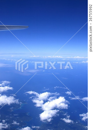 Okinawa main island overseas line and a blue and beautiful cloud in the sky above the East China Sea Okinawa main island overseas line and a blue and beautiful cloud in the sky above the East China Sea 16755992