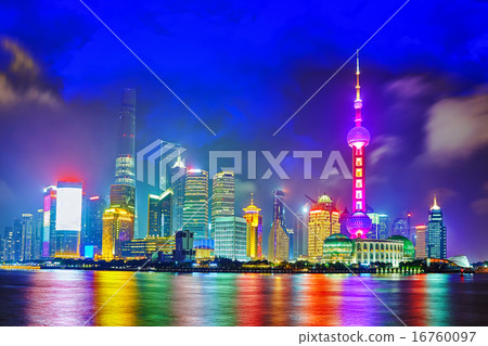 Skyline night view on Pudong New Area, Shanghai. Skyline night view on Pudong New Area, Shanghai. 16760097