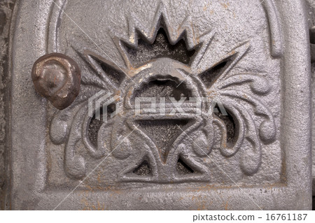 Cast iron door for furnaces. Cast iron door for furnaces. 16761187