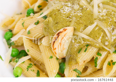 Pasta with pesto sauce Pasta with pesto sauce 16761448