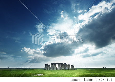 Stonehenge, England. UK Stonehenge, England. UK 16762191