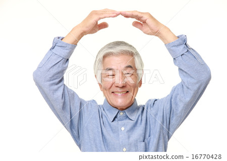 申報通過的老人 16770428