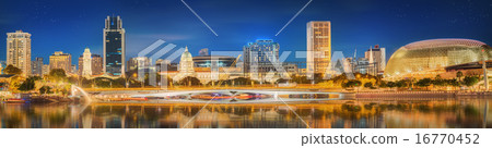 Singapore Skyline and view of Marina Bay Singapore Skyline and view of Marina Bay 16770452