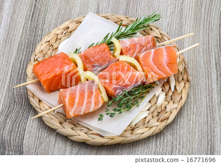 Raw salmon skewers Raw salmon skewers 16771696