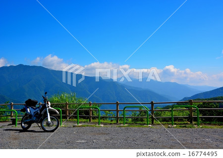 Okutama roundabout road (52) 16774495