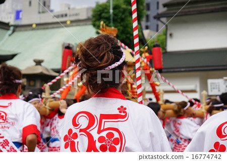 Gal Mikoshi Gal Mikoshi 16774742
