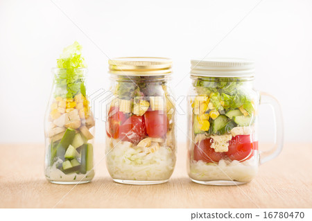 Jar salad made with fresh vegetables 16780470