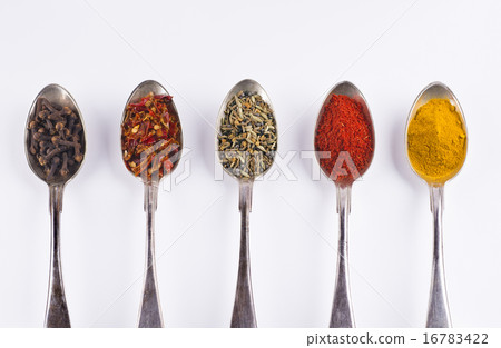 Ingredients spices 3 in spoons isolated on white Ingredients spices 3 in spoons isolated on white 16783422